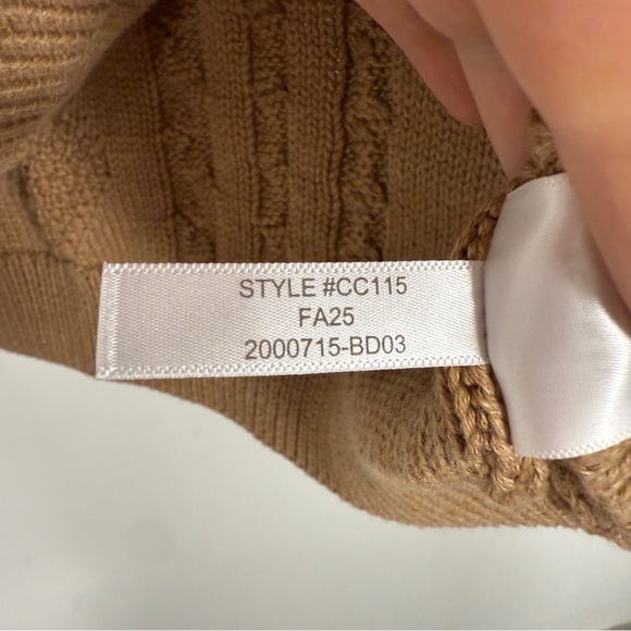 J.Crew Cable Knit Sweater Vest L NWT | 100% Cotton Fisherman Style Tan - Picture 8 of 8